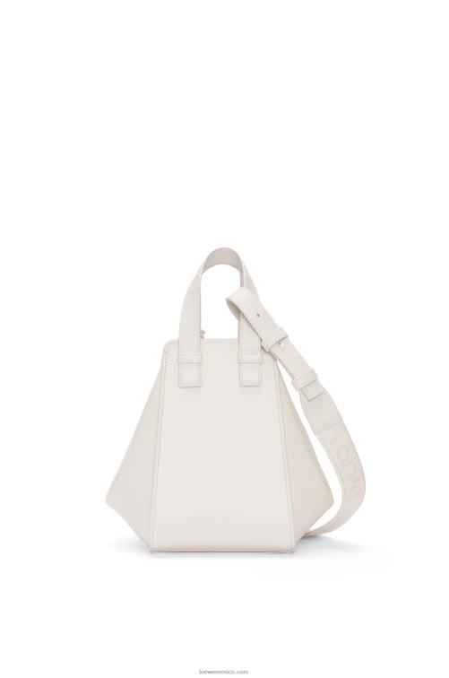esmalte blanco hamaca compacta de piel de becerro satinada Loewe R8J8Z462 mujer