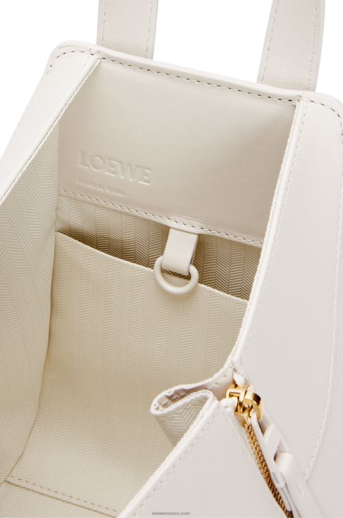 esmalte blanco hamaca compacta de piel de becerro satinada Loewe R8J8Z462 mujer