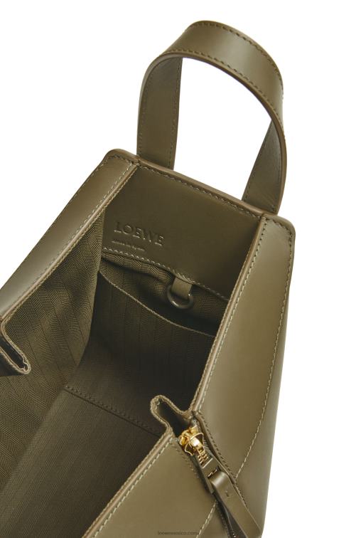 glaseado de polvo de té hamaca compacta de piel de becerro satinada Loewe R8J8Z431 mujer