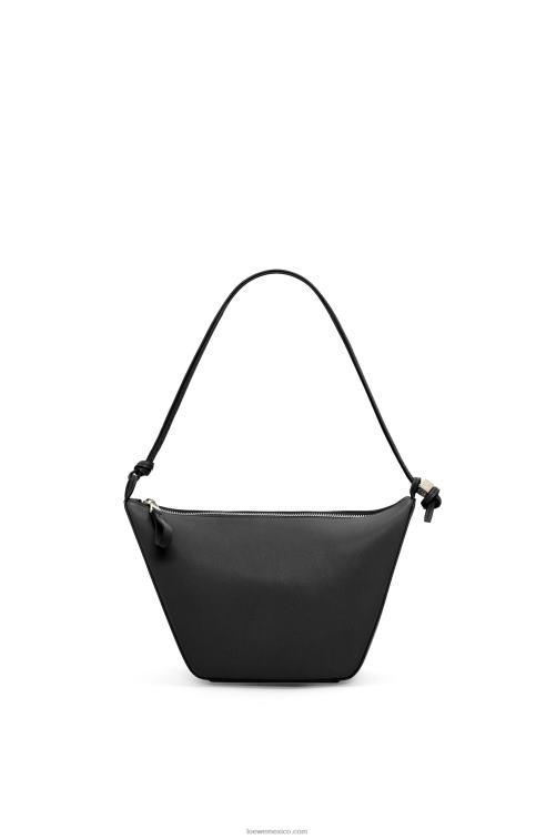 negro bolso hobo mini hammock de piel de becerro clásica Loewe R8J8Z329 mujer