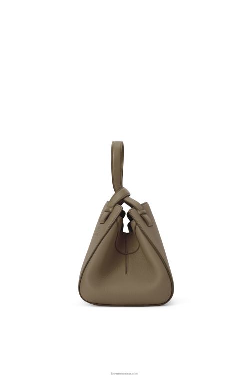 verde laurel bolso hammock nugget de suave piel de becerro granulada Loewe R8J8Z500 mujer