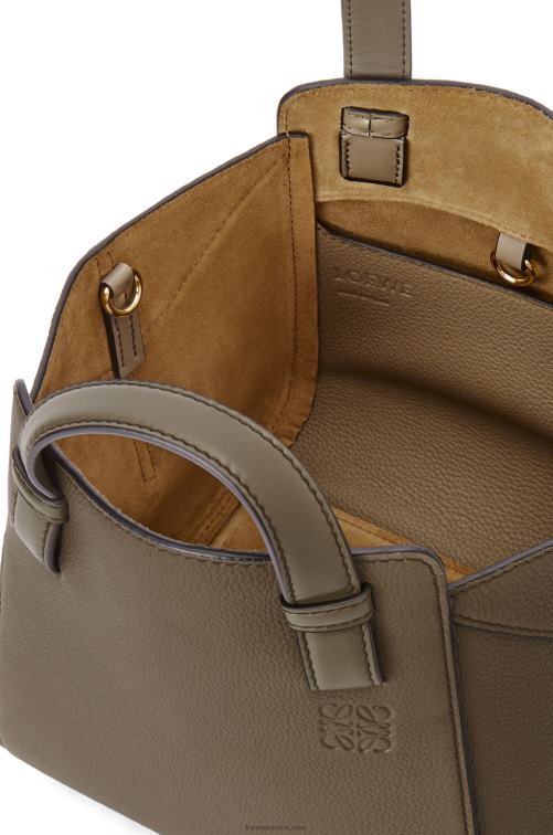 verde laurel bolso hammock nugget de suave piel de becerro granulada Loewe R8J8Z500 mujer