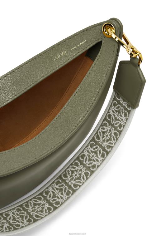 aguacate verde Bolso luna pequeño de piel de becerro satinada y jacquard Loewe R8J8Z474 mujer