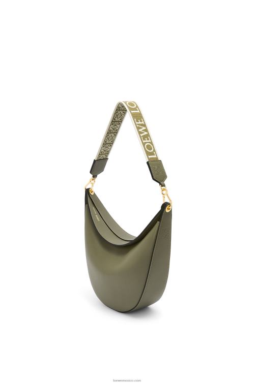 aguacate verde bolso luna de piel de becerro satinada y jacquard Loewe R8J8Z511 mujer