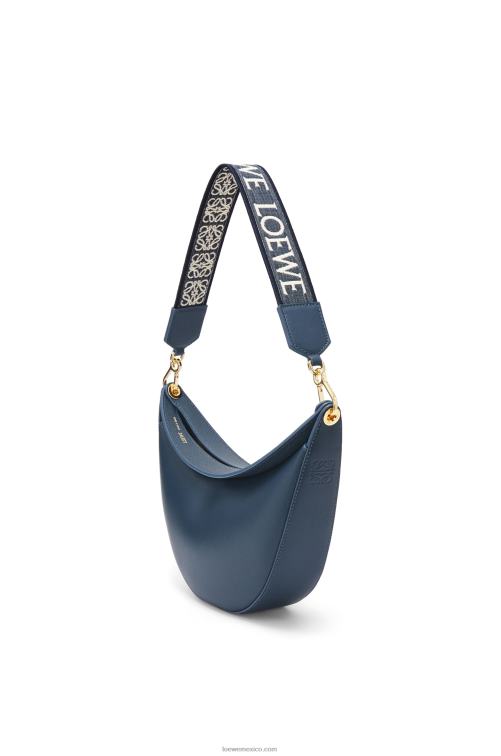azul ónix Bolso luna pequeño de piel de becerro satinada y jacquard Loewe R8J8Z482 mujer