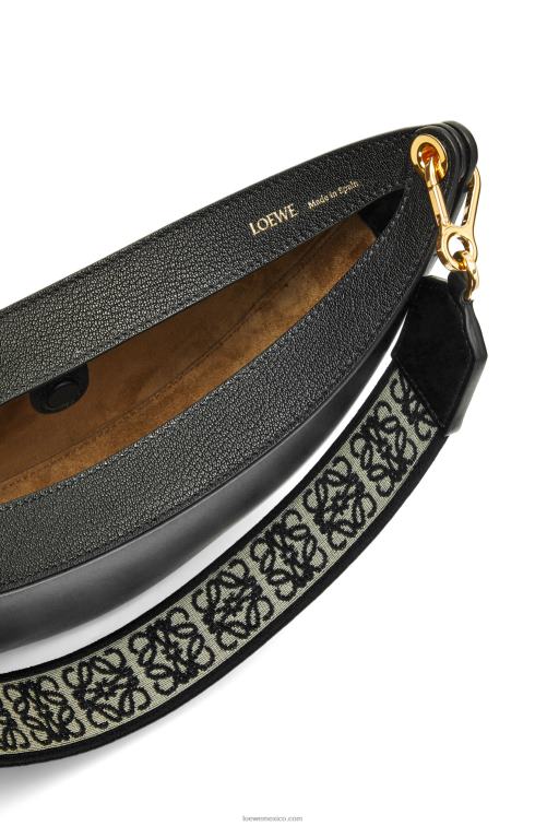 negro Bolso luna pequeño de piel de becerro satinada y jacquard Loewe R8J8Z484 mujer