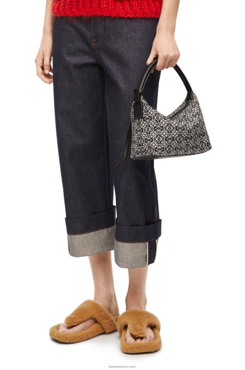 azul marino/negro bolso cubi pequeño de jacquard anagrama y piel de becerro Loewe R8J8Z518 mujer