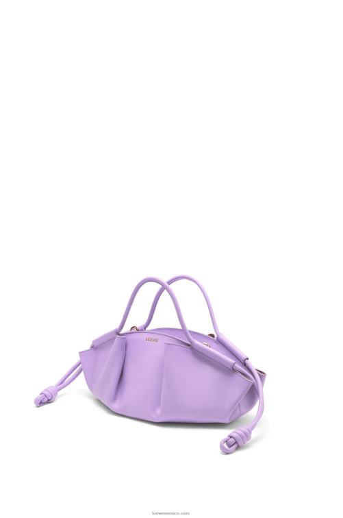 malva claro bolso paseo pequeño de piel de becerro napa brillante Loewe R8J8Z354 mujer