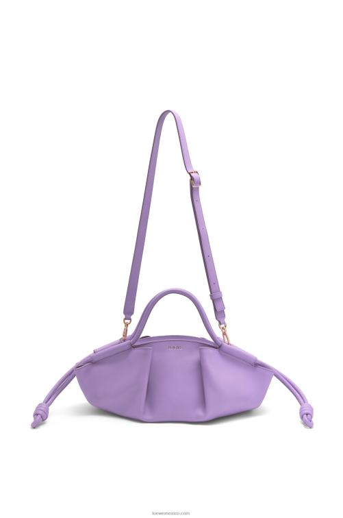 malva claro bolso paseo pequeño de piel de becerro napa brillante Loewe R8J8Z354 mujer