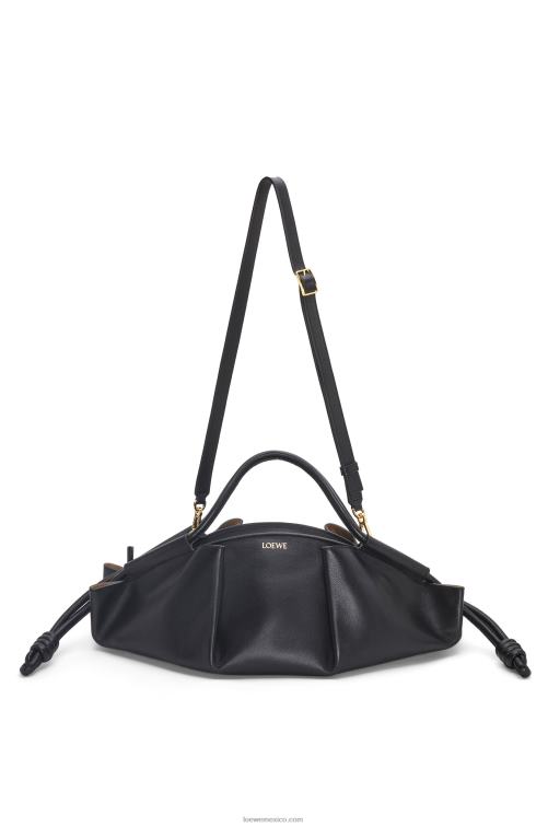 negro Bolso paseo de piel de becerro napa brillante Loewe R8J8Z538 mujer