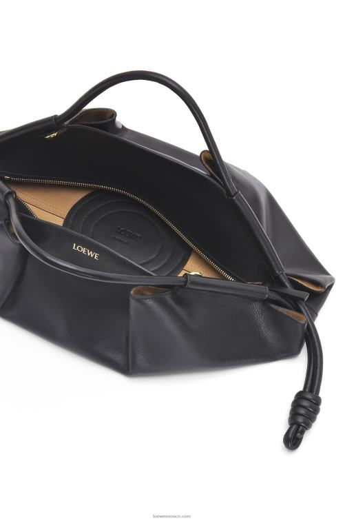 negro Bolso paseo de piel de becerro napa brillante Loewe R8J8Z538 mujer