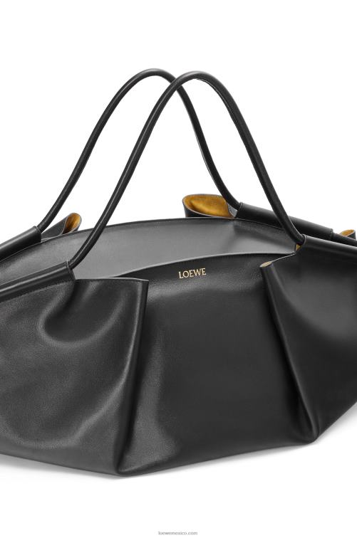 negro Bolso xl paseo de piel de becerro napa brillante Loewe R8J8Z401 mujer
