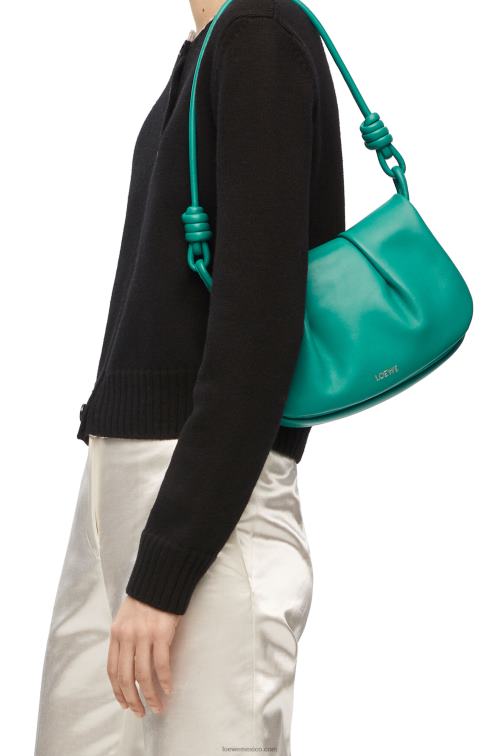 verde esmeralda bolso satchel paseo de piel de becerro napa brillante Loewe R8J8Z338 mujer