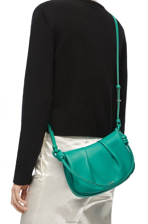 verde esmeralda bolso satchel paseo de piel de becerro napa brillante Loewe R8J8Z338 mujer