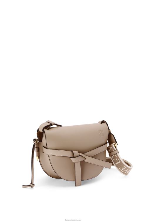 arena bolso gate pequeño en suave piel de becerro y jacquard Loewe R8J8Z255 mujer