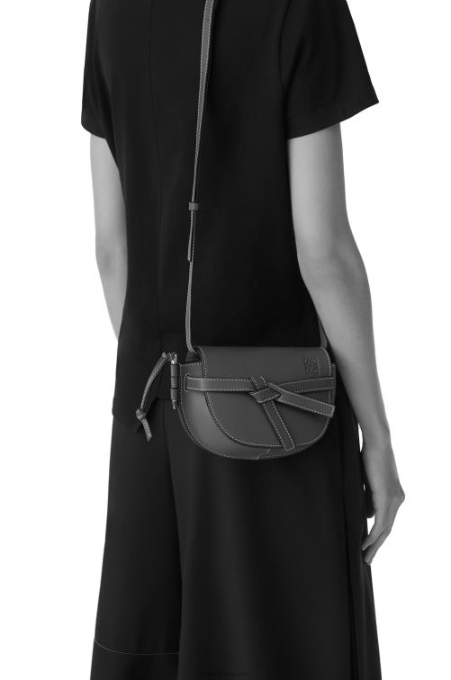 broncearse bolso mini gate dual de piel de becerro granulada Loewe R8J8Z237 mujer