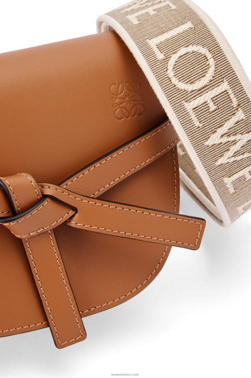 broncearse bolso mini gate dual de suave piel de becerro y jacquard Loewe R8J8Z215 mujer