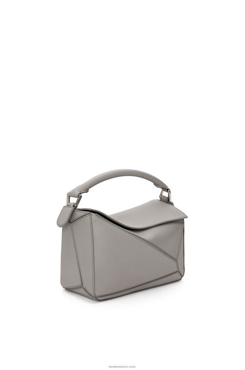 Perla gris bolso puzzle pequeño de piel de becerro clásica Loewe R8J8Z537 mujer