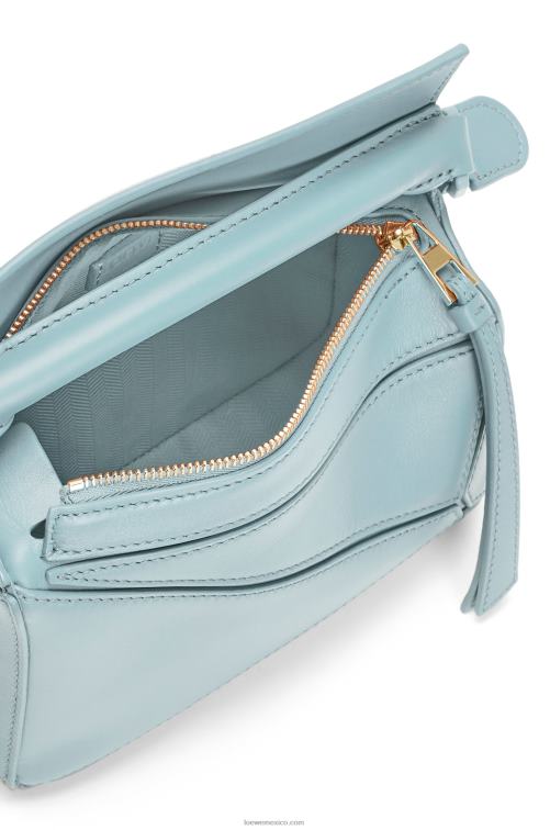 aguamarina bolso puzzle mini de piel de becerro satinada Loewe R8J8Z264 mujer