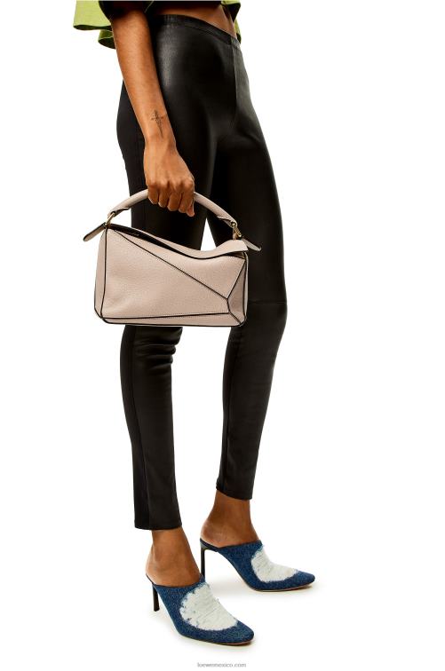 arena bolso puzzle pequeño de suave piel de becerro granulada Loewe R8J8Z397 mujer