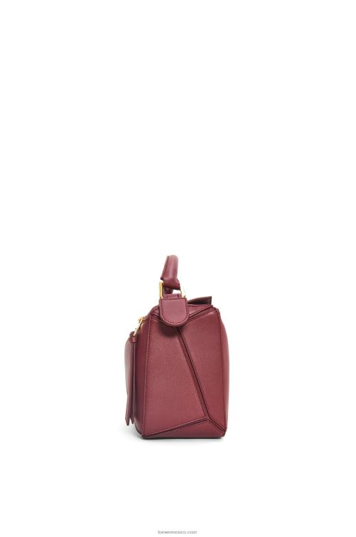 baya silvestre bolso puzzle pequeño de piel de becerro clásica Loewe R8J8Z544 mujer