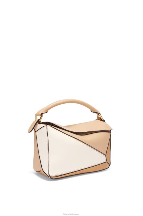 beige polvoriento/blanco suave bolso puzzle pequeño de piel de becerro clásica Loewe R8J8Z396 mujer