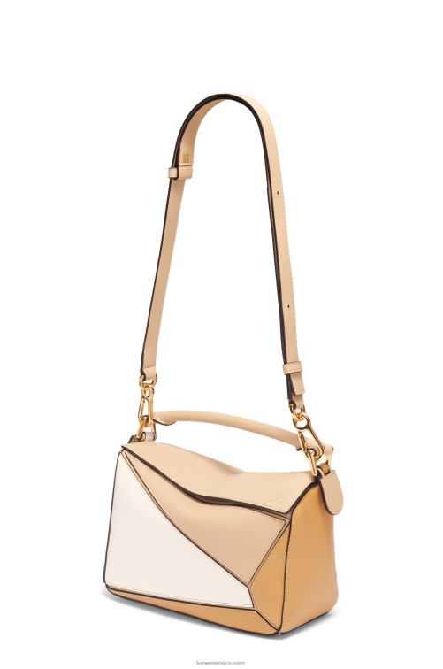 beige polvoriento/blanco suave bolso puzzle pequeño de piel de becerro clásica Loewe R8J8Z396 mujer