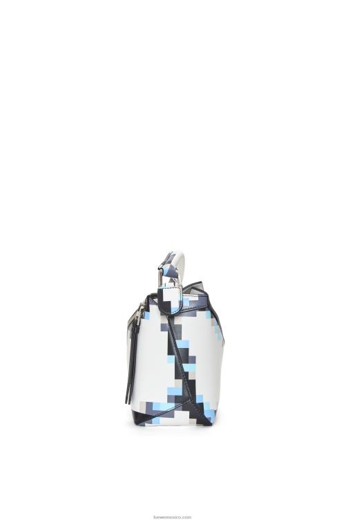 blanco bolso pequeño con borde de rompecabezas pixelado de piel de becerro satinada Loewe R8J8Z395 mujer