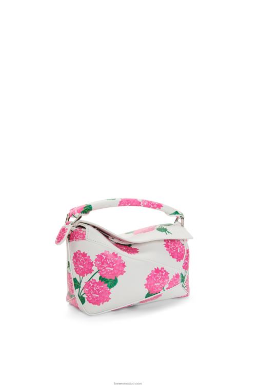 blanco/rosa bolso mini con borde rompecabezas de flores de piel de becerro satinada Loewe R8J8Z235 mujer