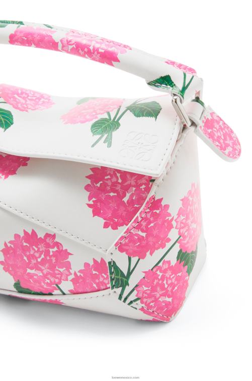 blanco/rosa bolso mini con borde rompecabezas de flores de piel de becerro satinada Loewe R8J8Z235 mujer