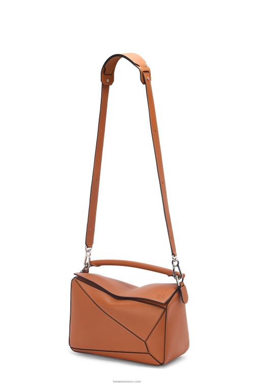 broncearse bolso puzzle en piel de becerro clásica Loewe R8J8Z487 mujer