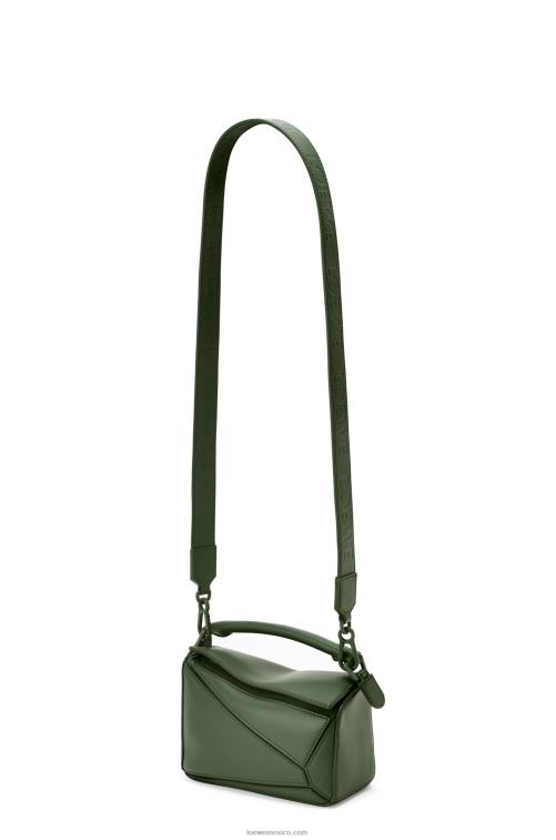 caqui de la vendimia bolso puzzle mini de piel de becerro satinada Loewe R8J8Z270 mujer