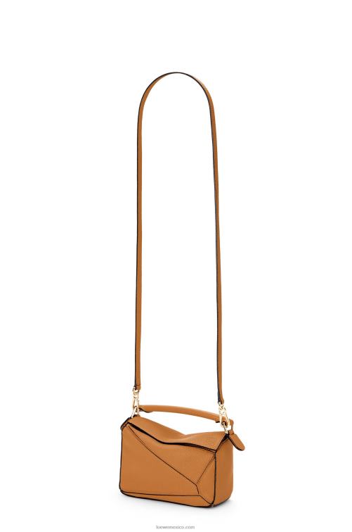 caramelo ligero bolso puzzle mini de suave piel de becerro granulada Loewe R8J8Z299 mujer