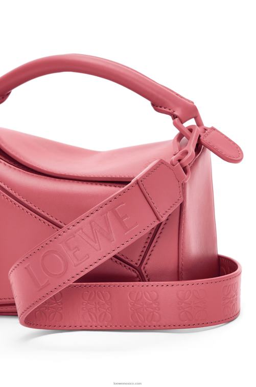 ciruela bolso puzzle mini de piel de becerro satinada Loewe R8J8Z266 mujer