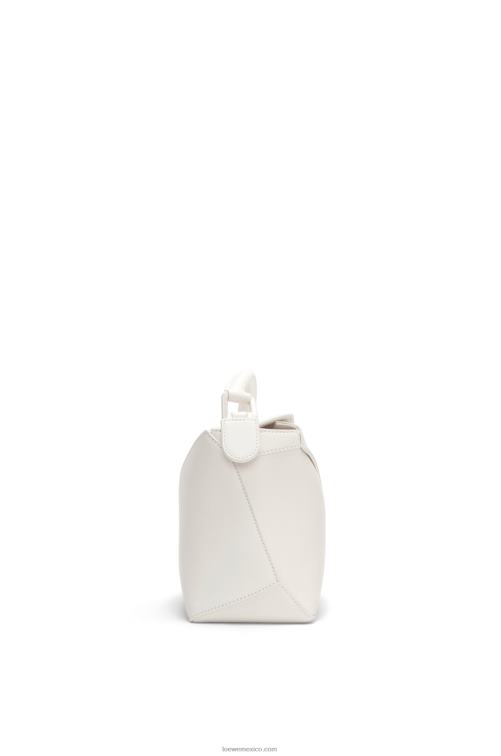 esmalte blanco bolso puzzle edge pequeño de piel de becerro satinada Loewe R8J8Z435 mujer