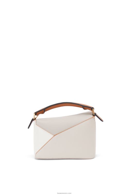 fantasma/blanco suave canto mini puzzle de piel de becerro napa Loewe R8J8Z258 mujer