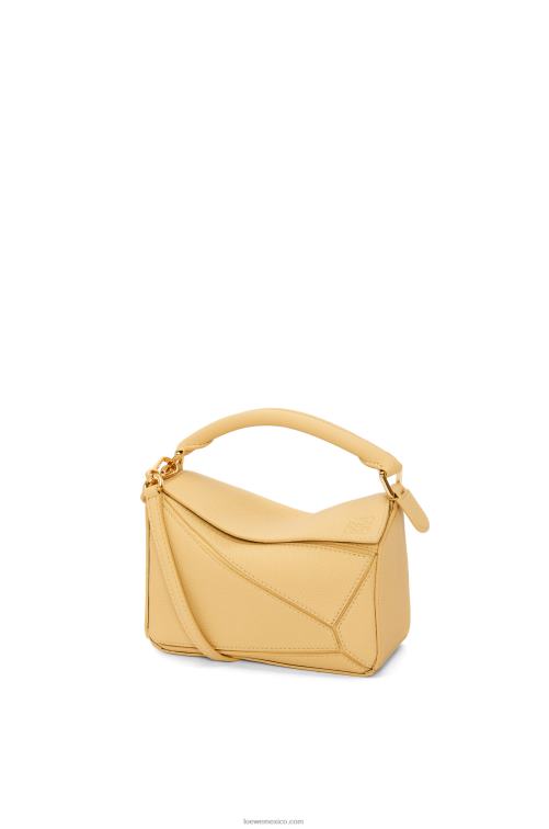 mantequilla oscura bolso puzzle mini de suave piel de becerro granulada Loewe R8J8Z234 mujer