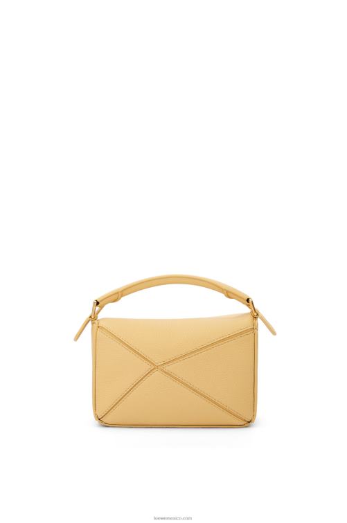 mantequilla oscura bolso puzzle mini de suave piel de becerro granulada Loewe R8J8Z234 mujer