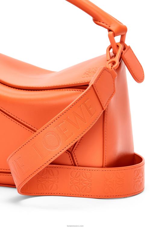 naranja bolso puzzle pequeño de piel de becerro satinada Loewe R8J8Z491 mujer