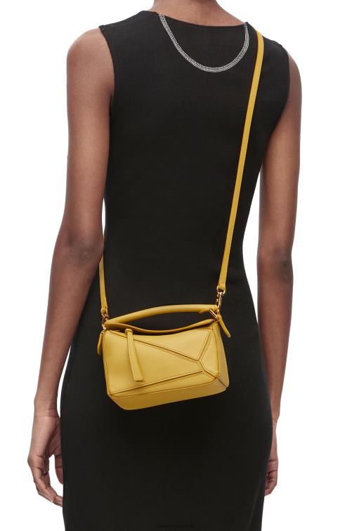 ocre brillante minibolso puzzle de piel de becerro clásica Loewe R8J8Z201 mujer