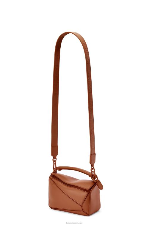 pacana bolso puzzle mini de piel de becerro satinada Loewe R8J8Z273 mujer