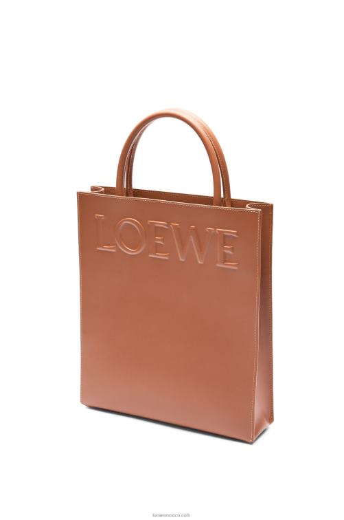 broncearse tote a4 estándar en piel de becerro elegante Loewe R8J8Z115 mujer