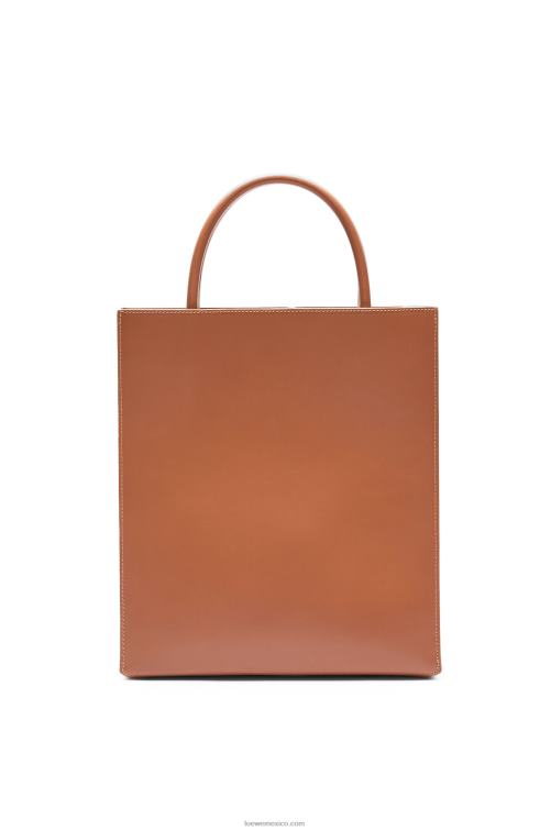 broncearse tote a4 estándar en piel de becerro elegante Loewe R8J8Z115 mujer