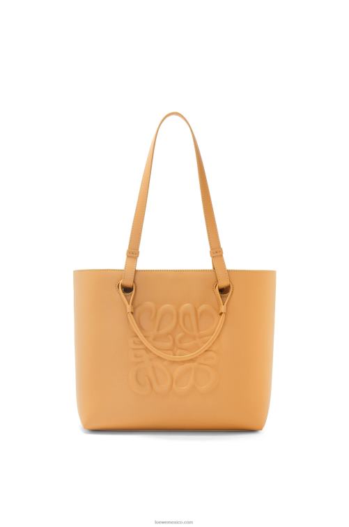 cálido desierto bolso tote hinchable pequeño con anagrama en piel de becerro clásica Loewe R8J8Z123 mujer