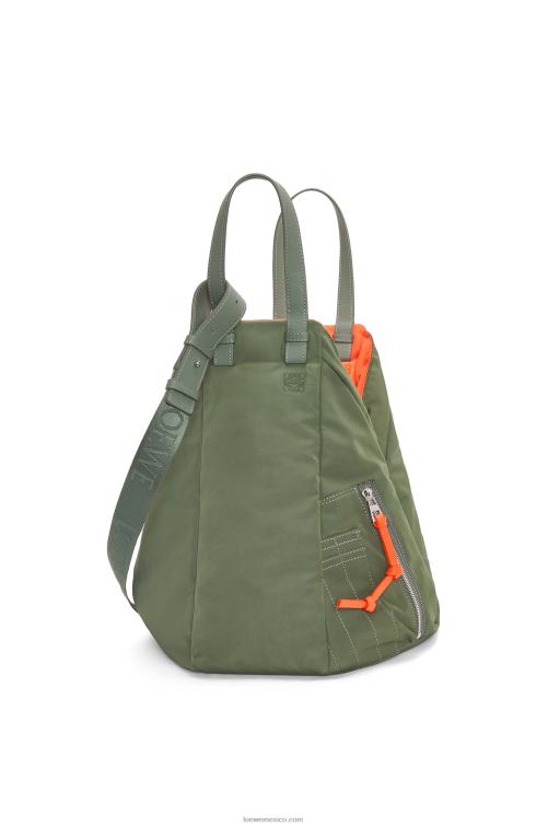 caqui de la vendimia bolso tote hamaca reversible de nailon Loewe R8J8Z446 mujer