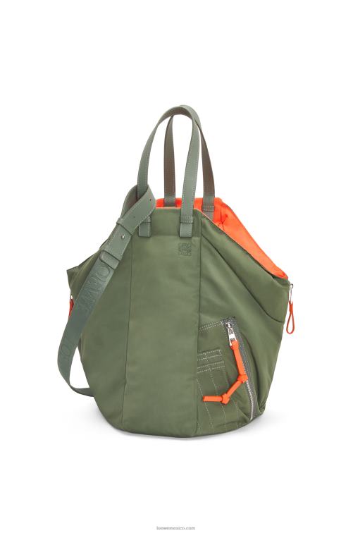 caqui de la vendimia bolso tote hamaca reversible de nailon Loewe R8J8Z446 mujer