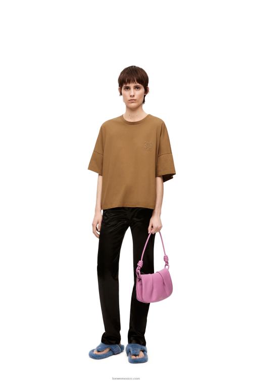 camello oscuro camiseta boxy fit de algodón Loewe R8J8Z781 mujer