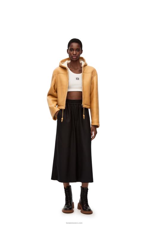 Oro blanco chaqueta con capucha de borrego Loewe R8J8Z1124 mujer