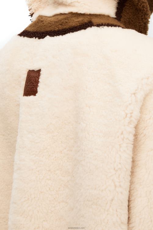 blanquecino/marrón chaqueta con capucha de borrego Loewe R8J8Z1126 mujer