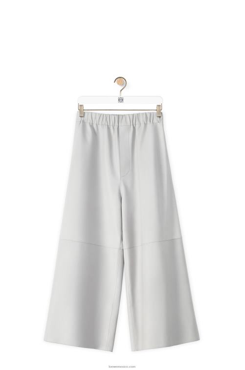 gris claro pantalones capri elásticos en napa Loewe R8J8Z1147 mujer
